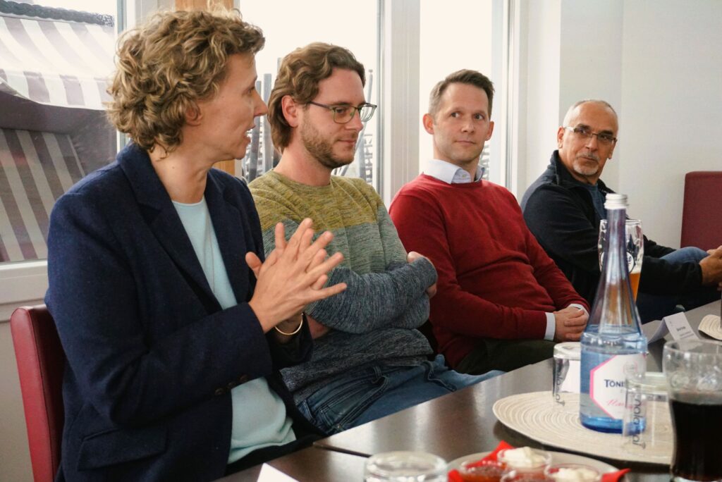 Dialog beim Wassersymposium zur Aue